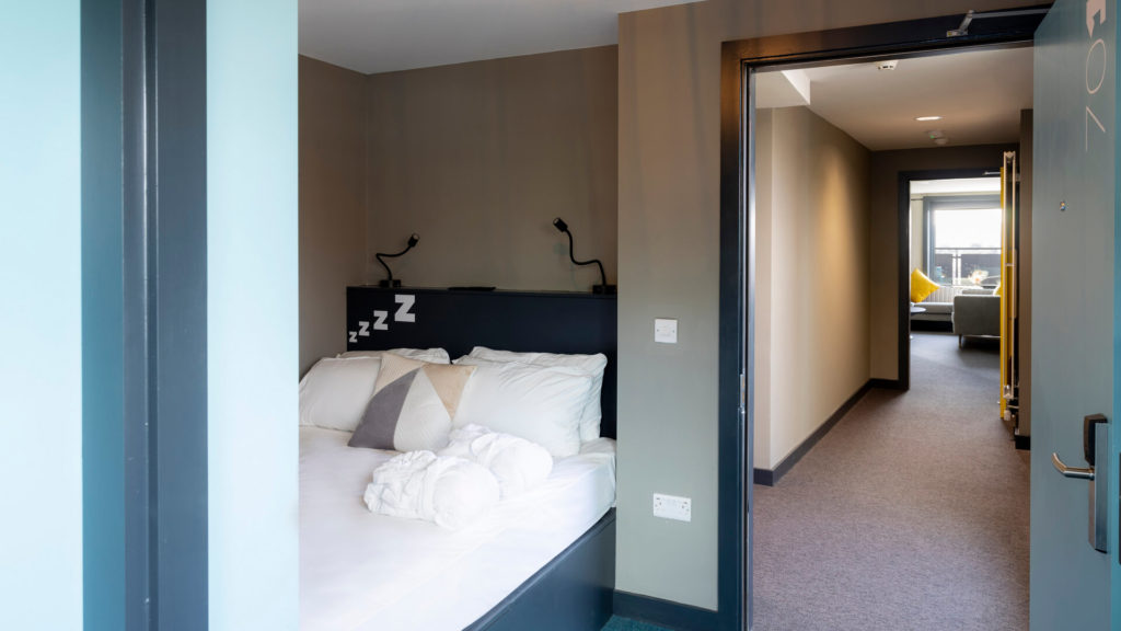 Cork Photo Gallery Hotels in Cork City REZz Cork